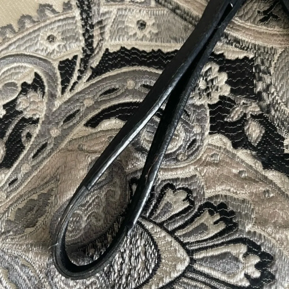 Calvin Klein Clutch‎